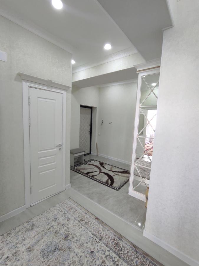 Prestigious Apartment In Bishkek Bagian luar foto